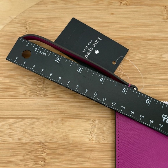 NWT Kate Spade Lucy Small Zip Wristlet Bicolor Saffian Leather Baja Rose KH769 - Picture 8 of 9